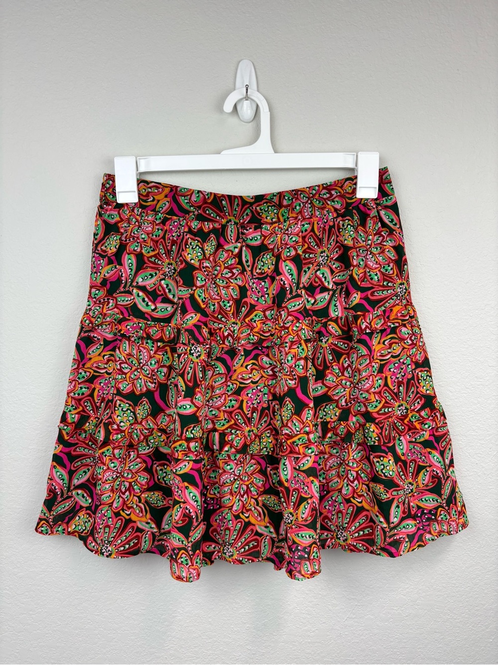 J.Crew Boho Colorful Dark Green Floral Tiered Pull-On Mini Skirt Size M Garden
